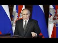 Путин: "Отступать больше некуда"