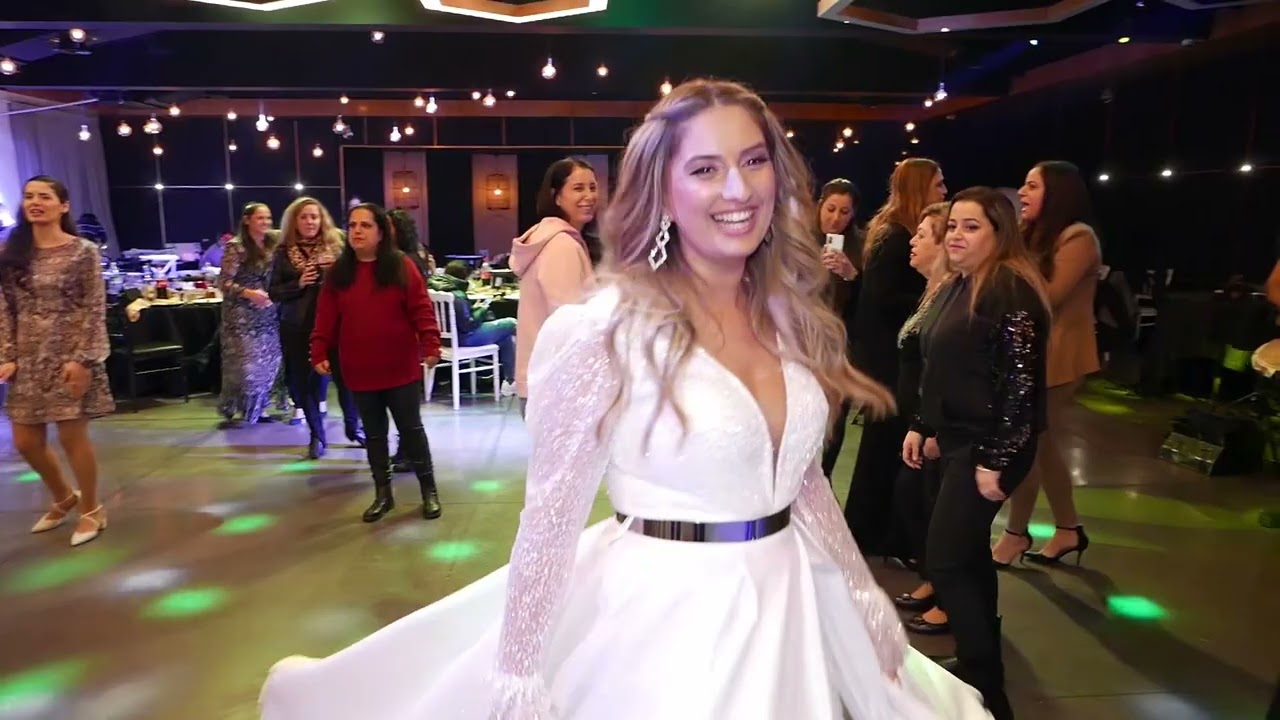 כניסה לבר מצווה | רחבת ריקודים |  לפרטים: 050-710-8242 | דאנס מזרחי-ישראלי 1