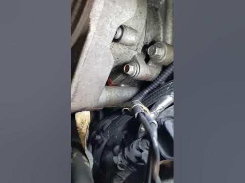 6.7 powerstroke oil leak tip - YouTube