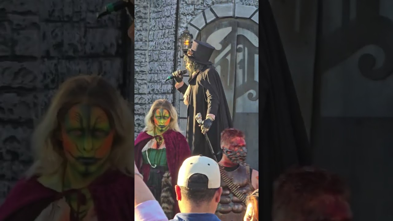 Гробовщик на острове Кингс готовит всех к началу Haunt (12 октября 2025 г.)