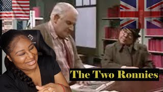 The Two Ronnies - The Confusing Library |American Reaction