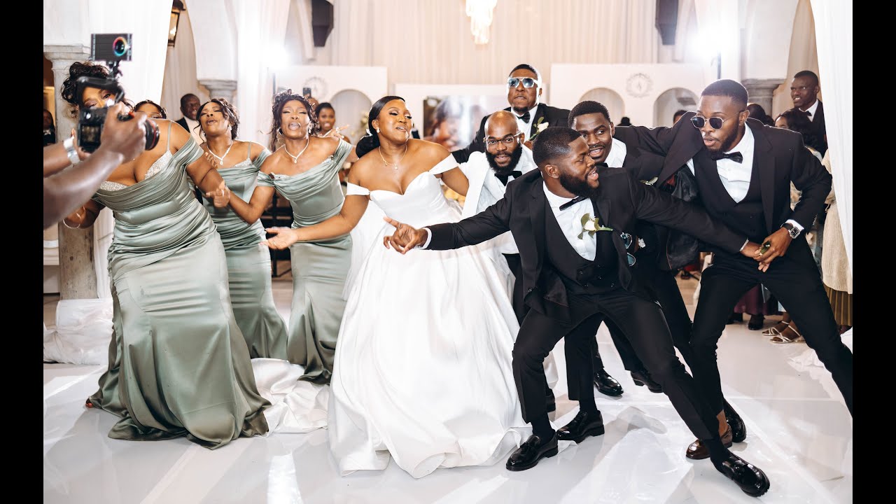 Jo & Bella First entrance | wedding dance floor | wedding dance | African wedding