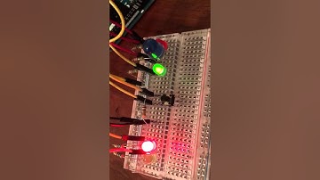 Arduino: Traffic Light Simulation