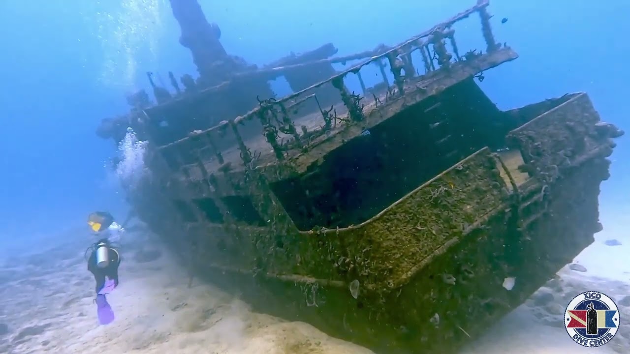 Scuba Diving Mexico - Mama Viña Wreck