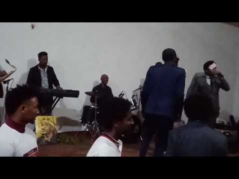 Guddinaa Tulluu Sirba Haacaaluu Hundeessaa Yeroo Fakkeessu