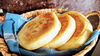 Recette pour débutant très facile et rapide du pain Matlouh très moelleux (khobz tajine), inratable!