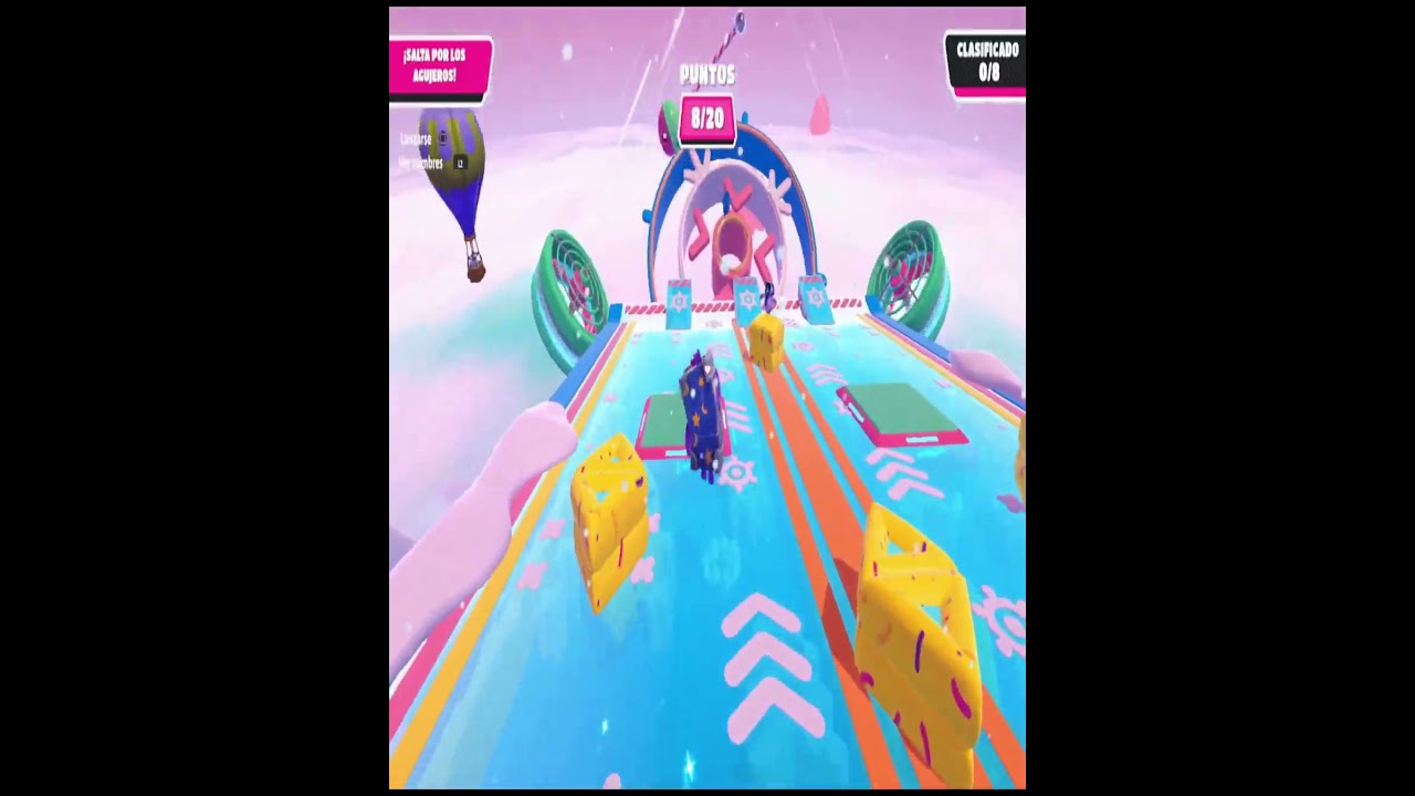 VICTORIA EPICA EN TELELESILLA CON EL TRAJE DE TOMO DE MAGO 