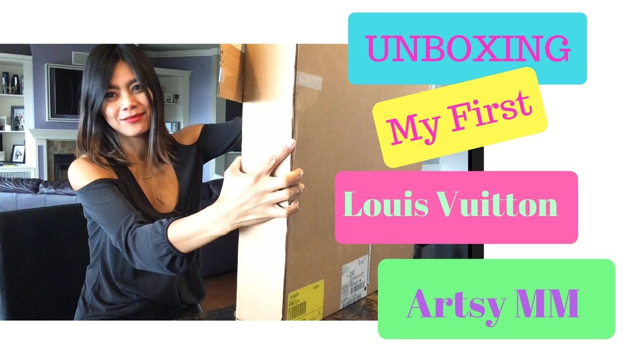 UNBOXING My First Louis Vuitton Artsy MM - YouTube