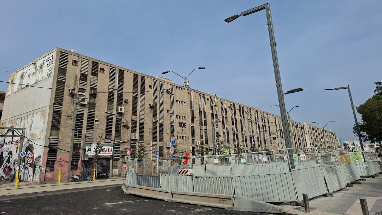 From Rosh Haayin to Takana Merkhazit