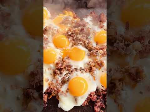 Hash & Eggs