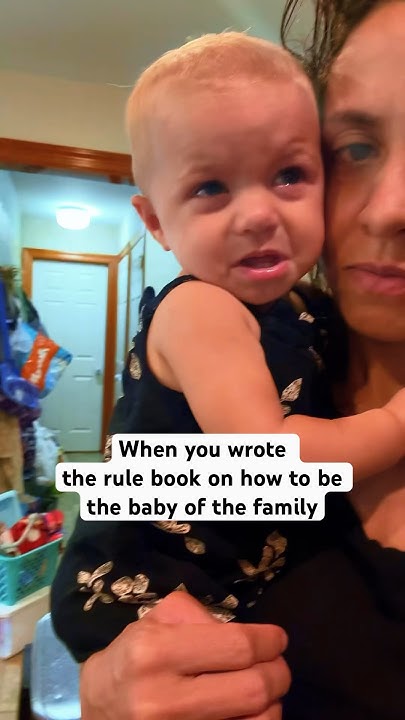 baby-knows-how-to-get-her-big-brother-in-trouble-siblinggoals
