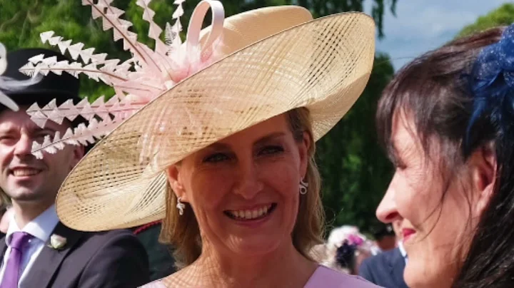 Goodbye Deborah, More Scotland, Wimbledon, Oprah a...