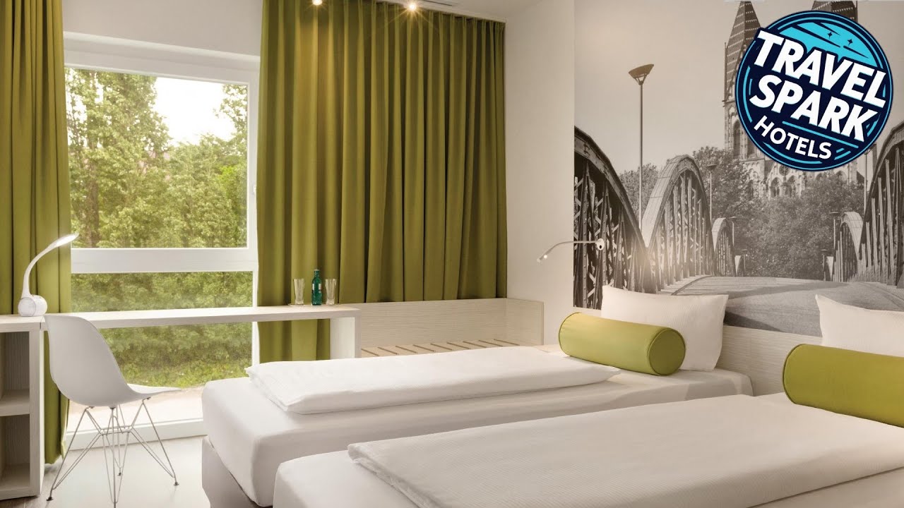 Super 8 by Wyndham Freiburg | Freiburg im Breisgau, Germany | Hotel Review ⭐