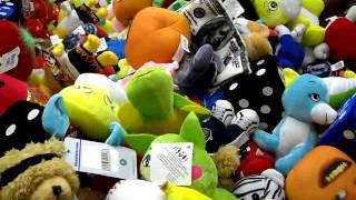 Attack the Claw Machine: Annoying Oranges