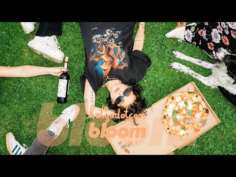 YouTube에서 katyadotcom - bloom (official music video) 보기 YouTube에서 katyadotcom - bloom (official music video) 보기