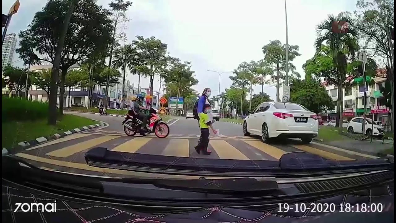 Malaysia Dashcam - Compilation 48 | 2020 Bad Drivers, Crashes + Close Calls