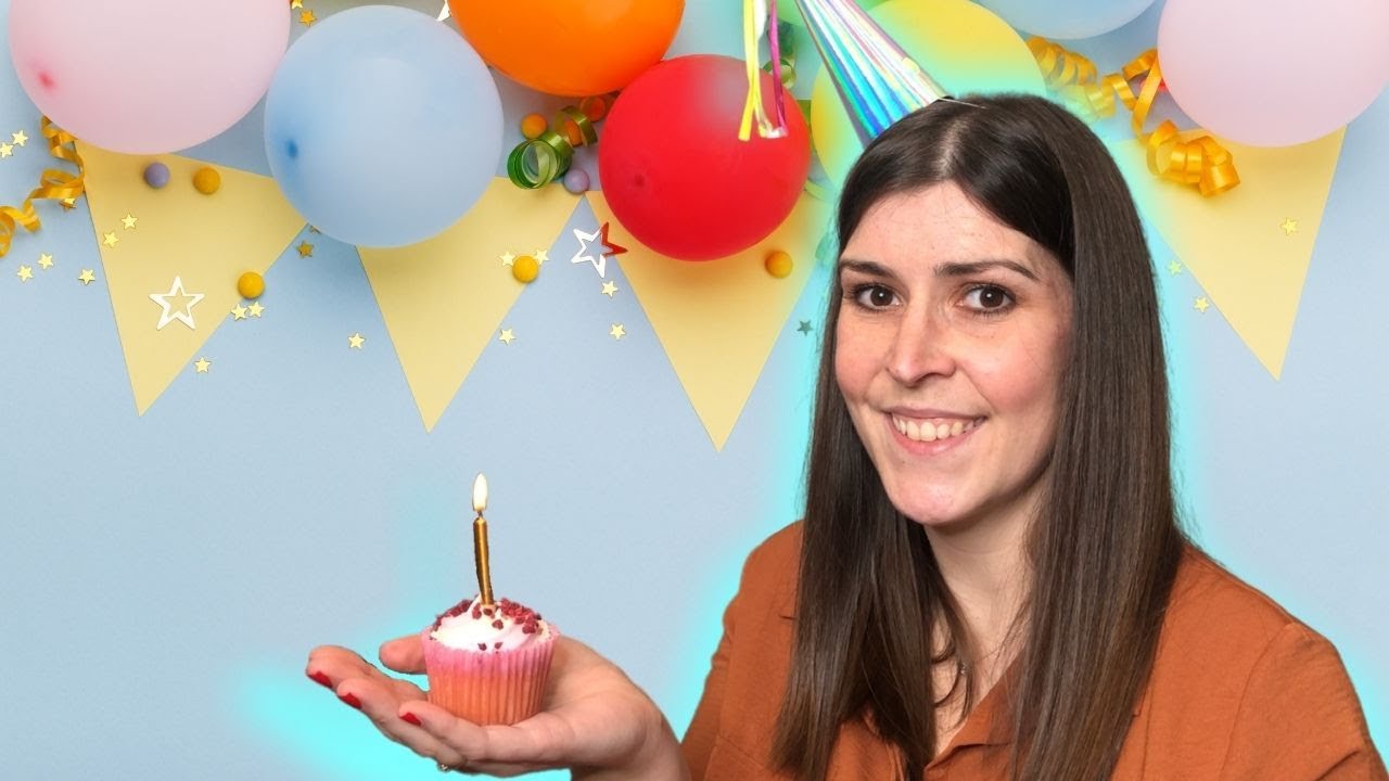 BIRTHDAY FREEBIES! YOU CAN GET FREE STUFF (FOOD, DRINKS & MONEY TO