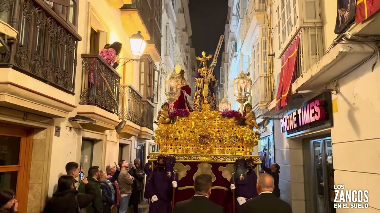 Nazareno Jueves Santo Cádiz 2025 Calle San Francisco AM Cautivo Estepona