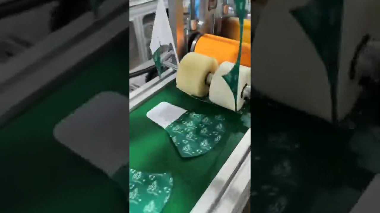 Automatic sponge face mask making machine (super star face mask)