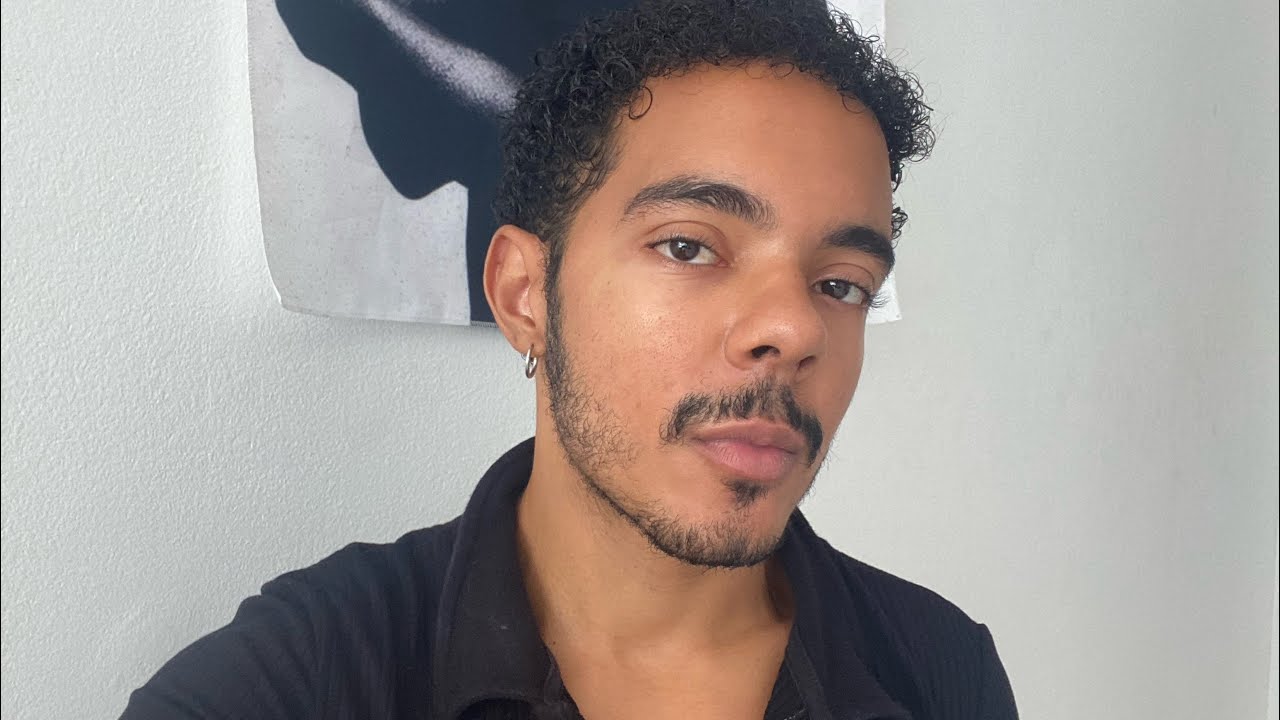 ele te odeia e você sabe.