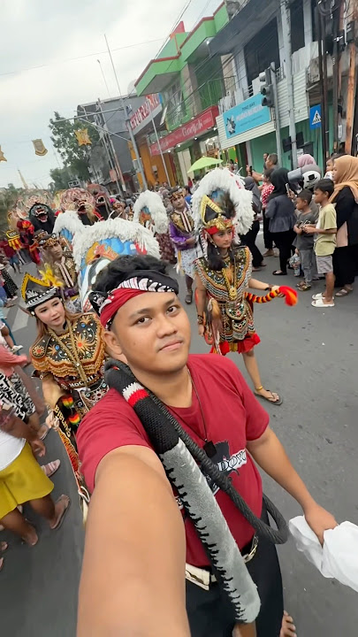 Eyang macan putih X arek budoyo pancen jos..!! #arekbudoyo #jaranan #barongan