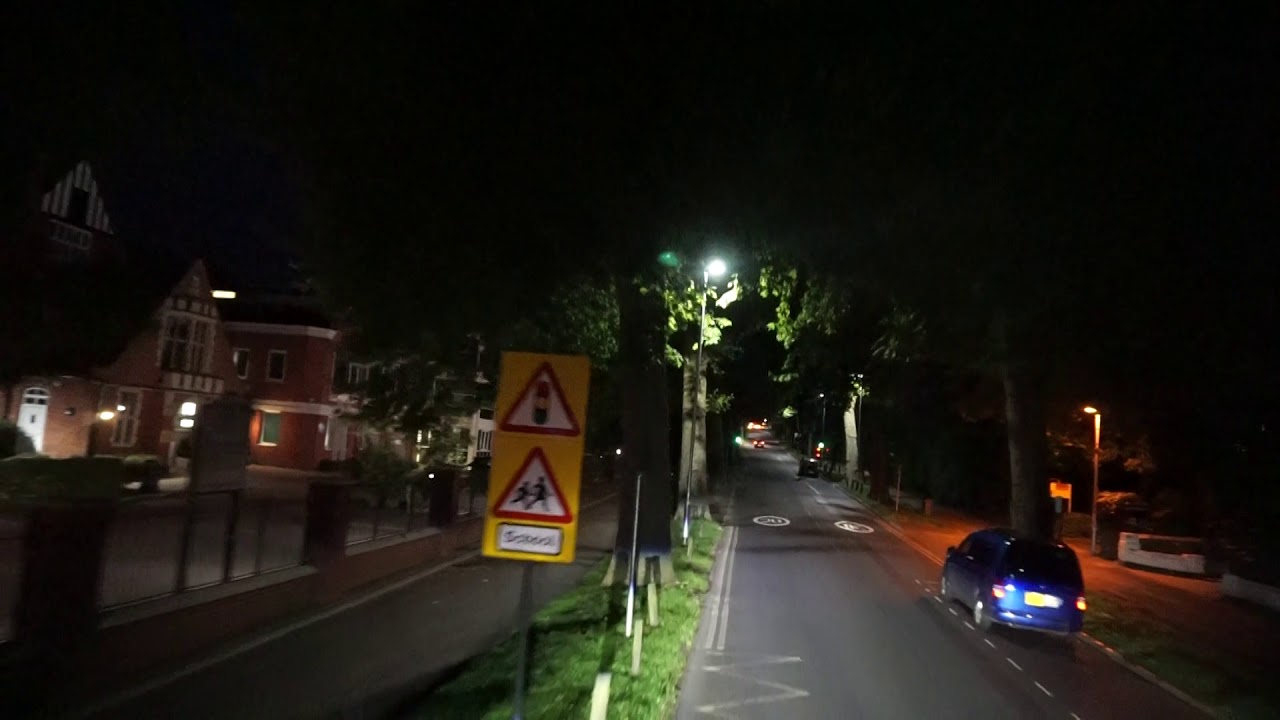 Vlog of the 21 bus route in Reading town-night1