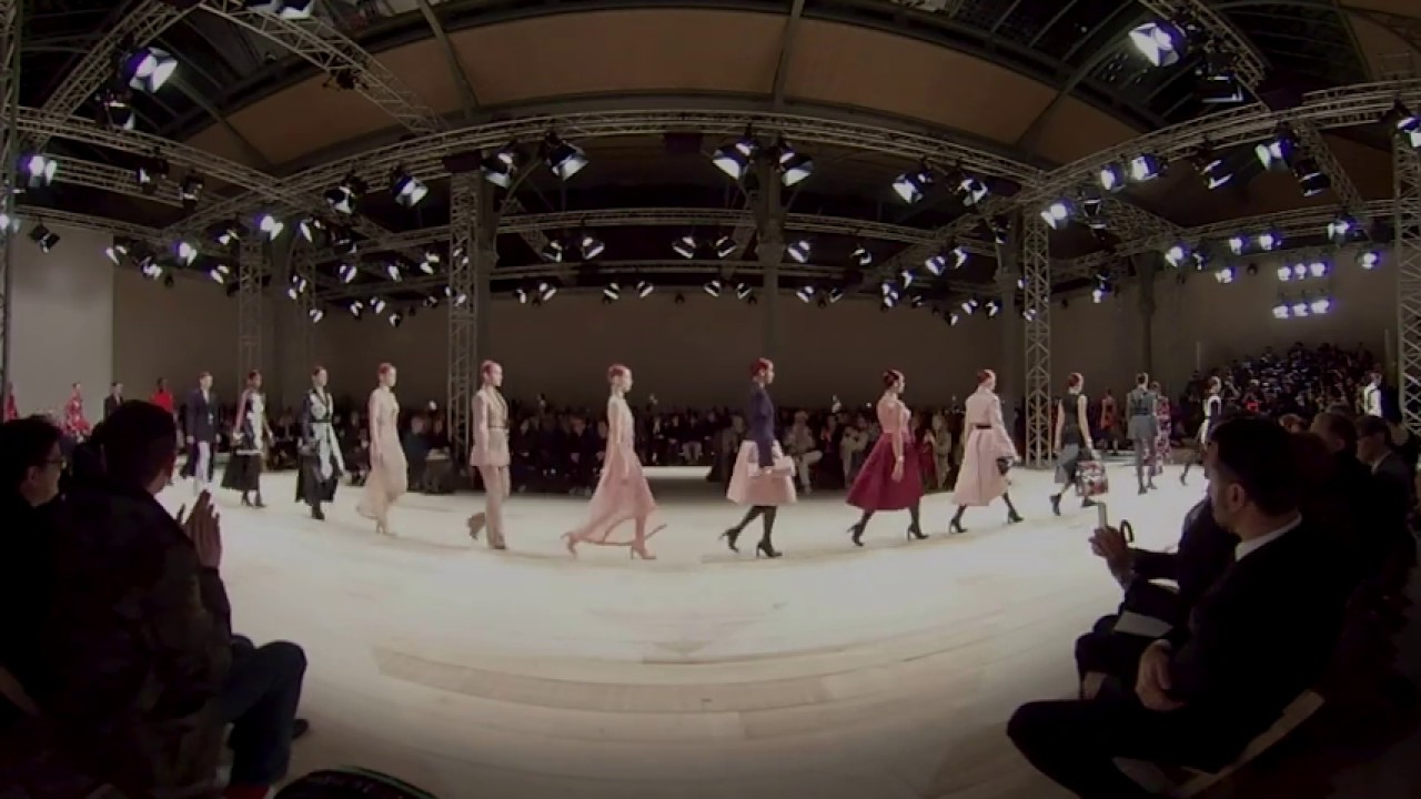 Alexander McQueen Autumn/Winter 2020 show - 360°