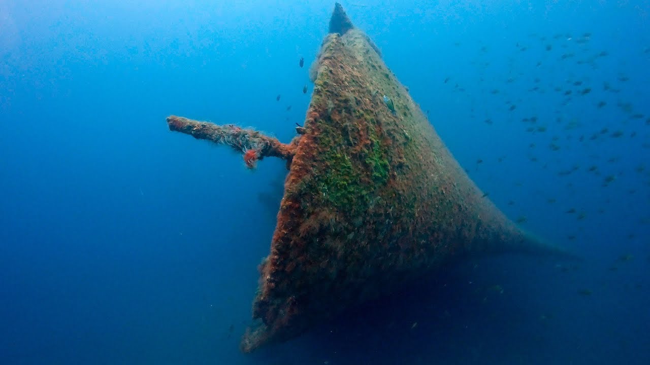 Pecio del Arona. GoPro Hero 7 y Angular INON 140