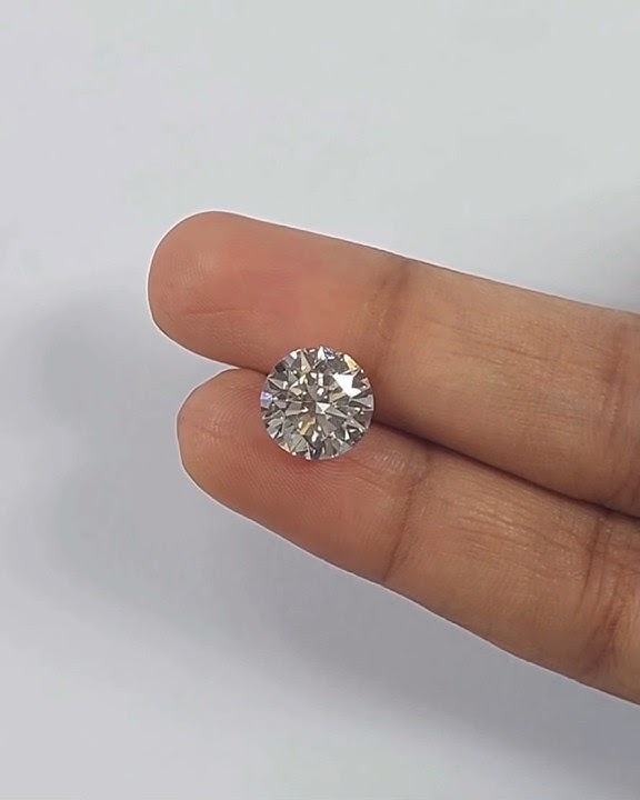 GIA 3 Carat Round Natural Diamond (H color & VS1 clarity)
