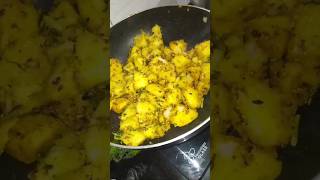 Pahadi Aloo ke Gutke,Aloo ke Gutke,Jeera Aloo Recipe youtubeshorts shorts viralshorts aloofry