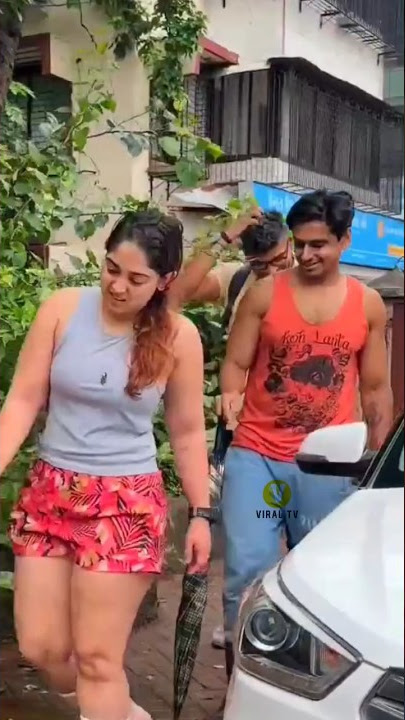 Aamir Khan's Daughter Ira Khan With Husband Papped In The Town #shorts #aamirkhan #irakhan