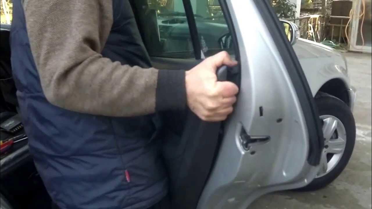Как снять дверь w164