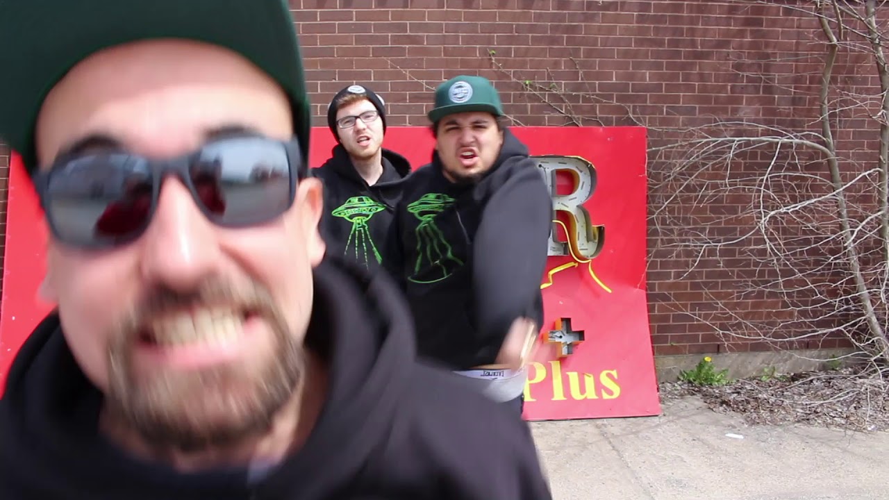 The Underdogs - 902 Prd. GLY.NN