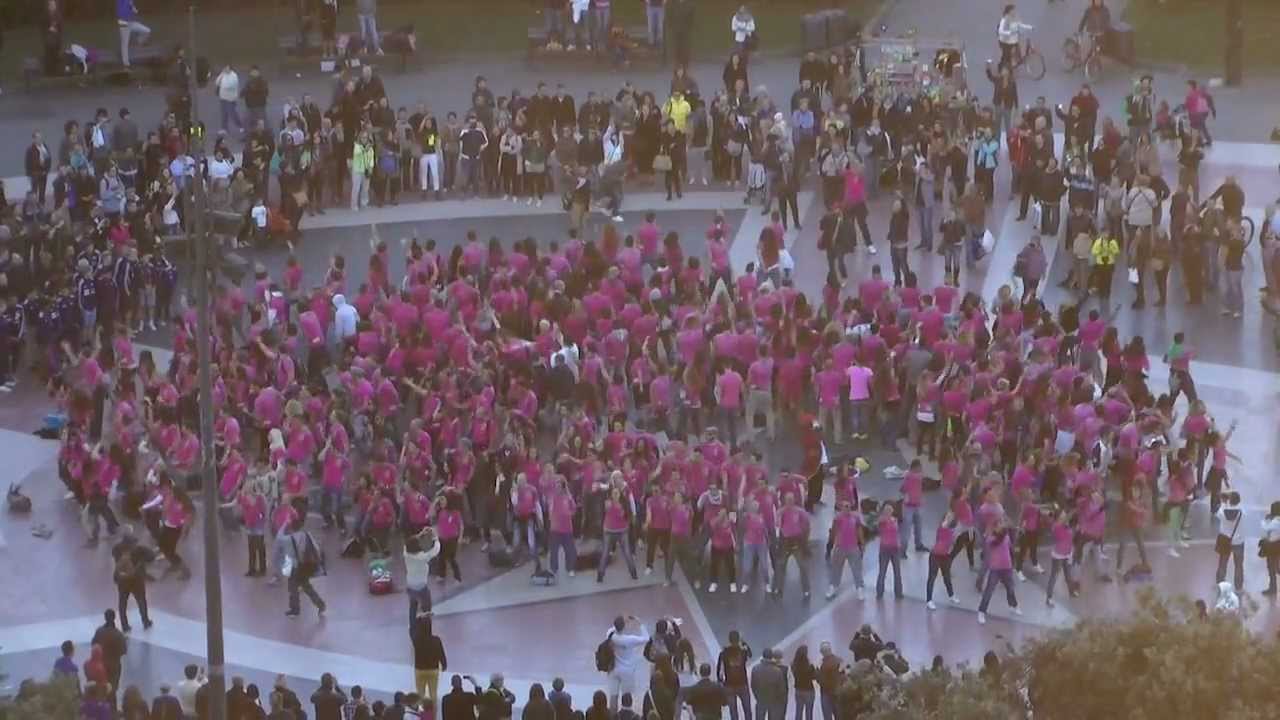 Flash Mob - Barcellona 2012 - Animatori Samarcanda