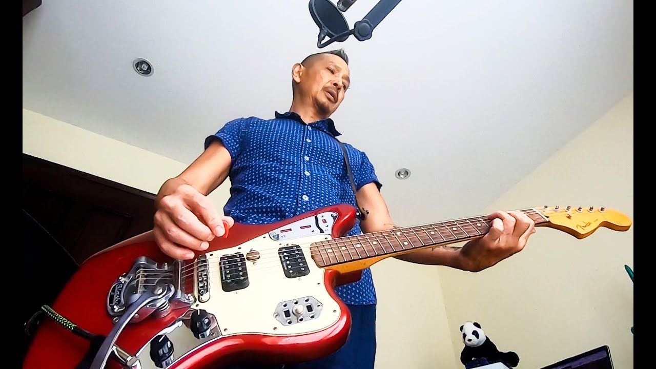 Fender Jaguar - HUGE GUITAR SOUND?  EH Pitch Fork / HBE Germania Treble Boost / Black Cat Super Fuzz