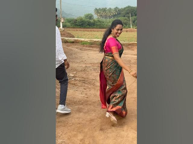 Kissiknu 🤣 #lashcouplelife #yt #layasundervs #shortvideo #ytshorts #tamil #kissik #cbe  #youtube