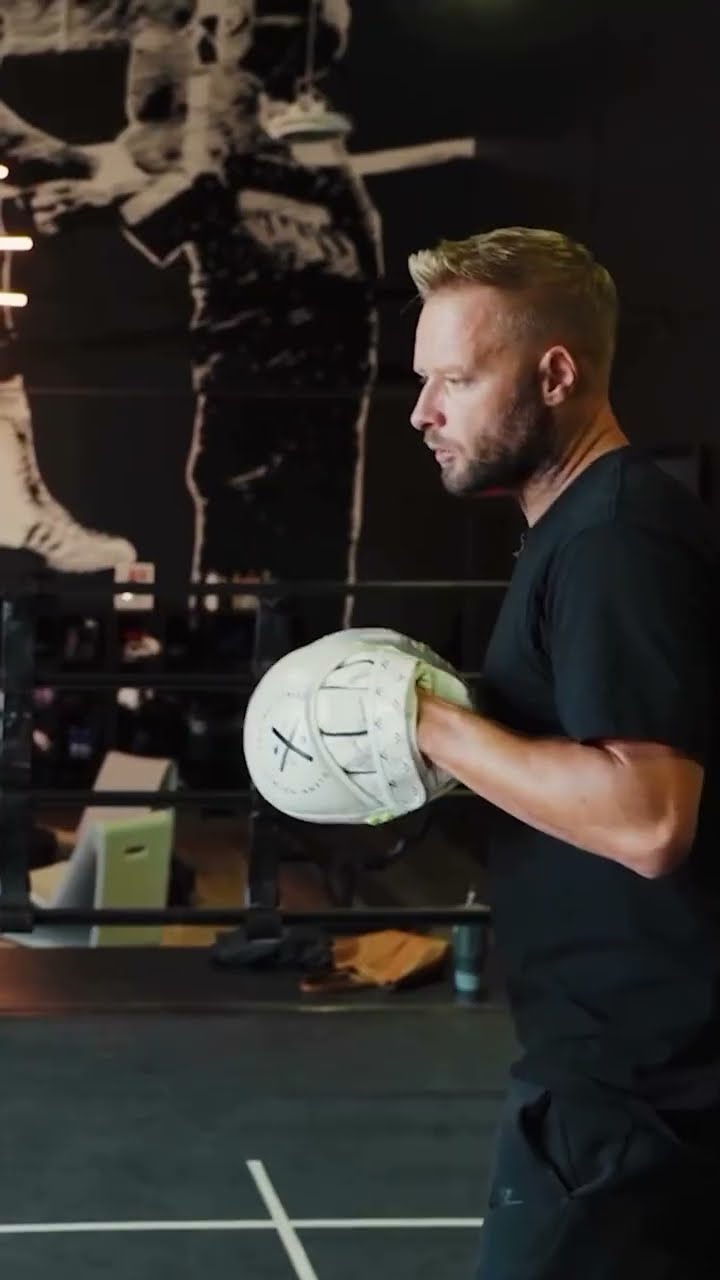 Glenn Holmes Boxing Fitness - YouTube