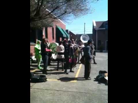 Honk Fest West in the West Seattle Junction: Emperor Norton's Stationary Marching Band