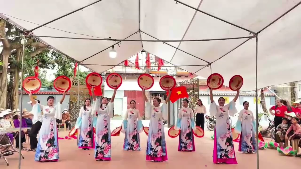 Liên khúc Việt Nam Quê hương tôi - Đội múa Tri Chỉ Phú