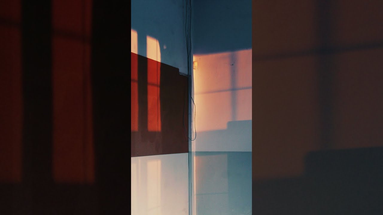 Windowlight – Cinematic Acoustic Ballad | Minimal Female Vocal Music for Journaling & Still Moments