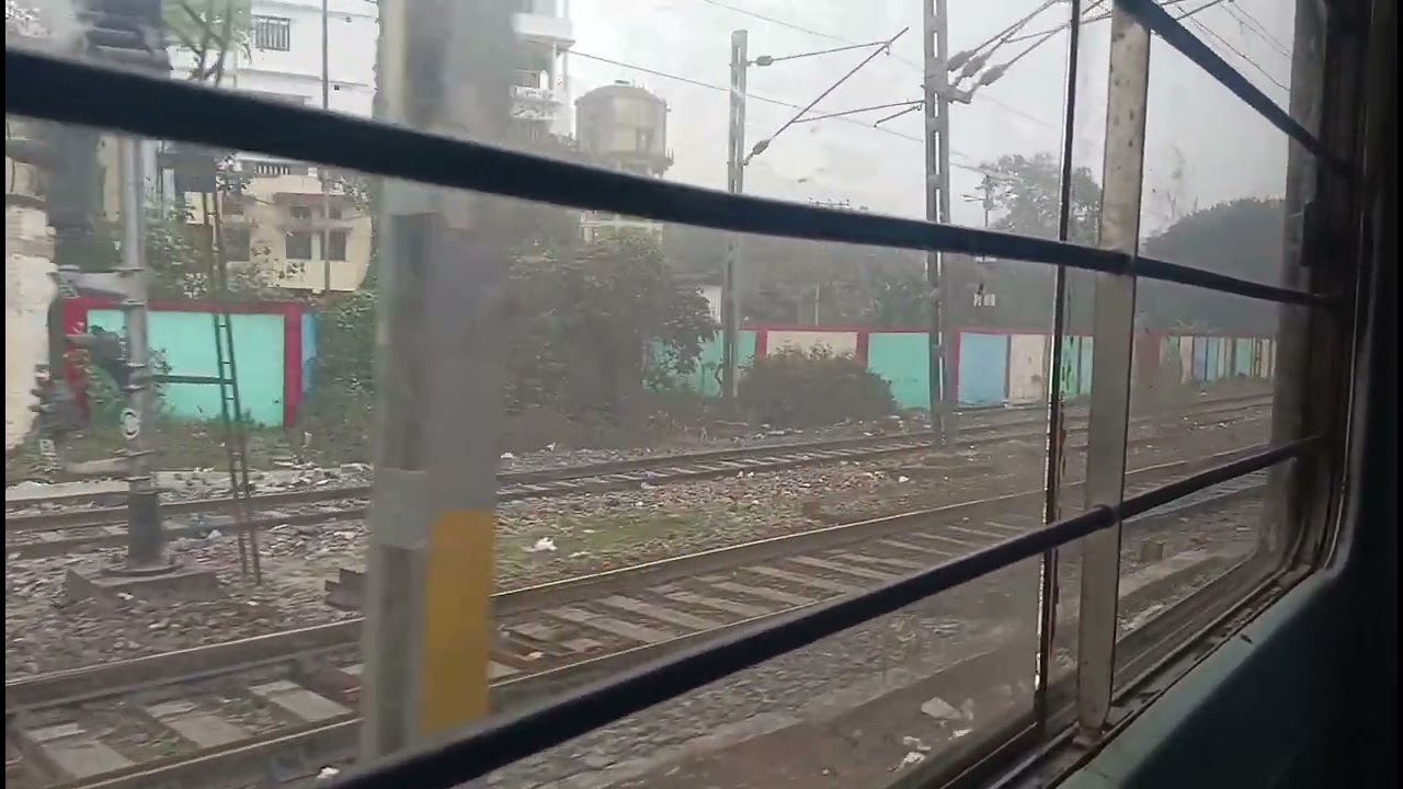 8 HOURS LATE TRAIN 😨 😲🚆 WATCH FULL VIDEO 