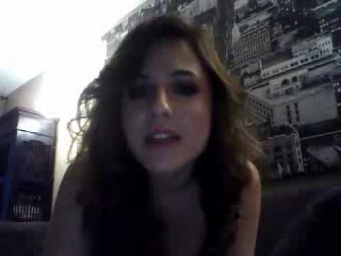 Erin Sanders' first LIVE video chat! (clip)