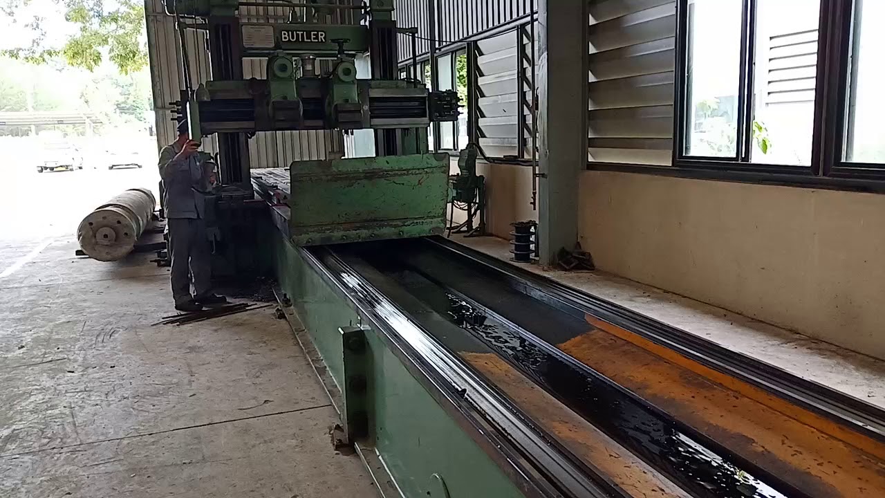 Butler Planer - YouTube