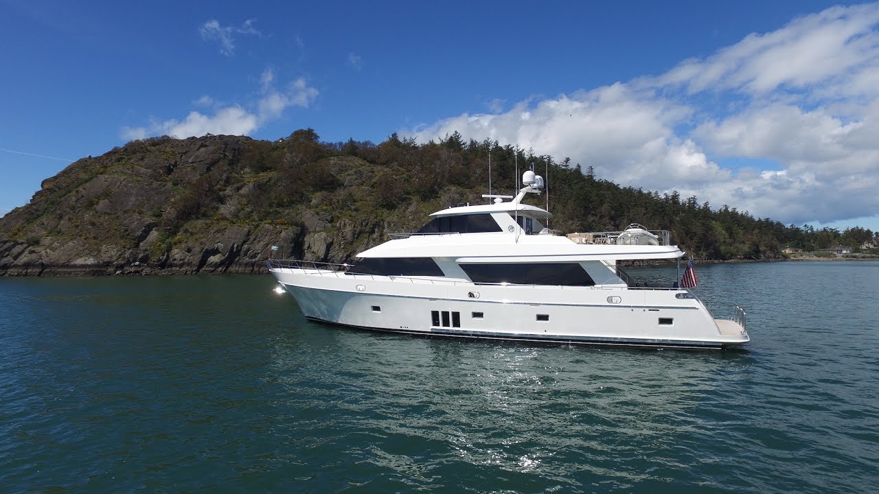 Ocean Alexander 90 Skylounge for sale. 2013 $6,200,000
