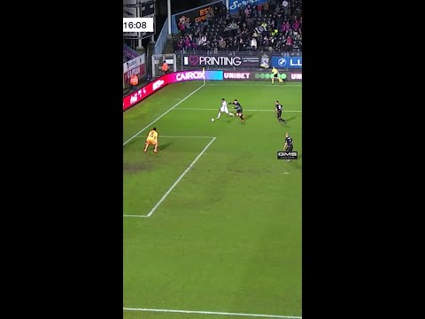Mousa Scores The Winner From A Tight Angle