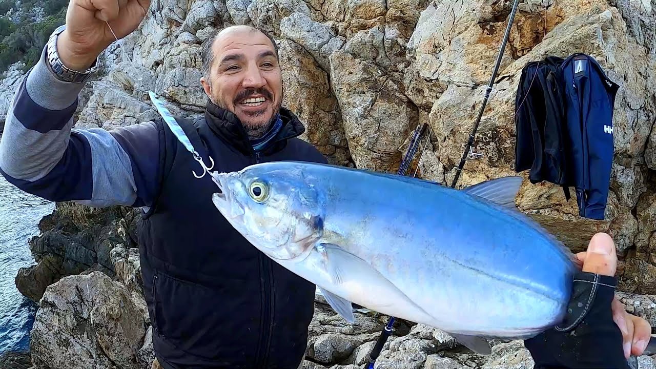 Issız Ada Balık Avı Macerası / Misafirlerim HARİKA BALIKLAR Yakaladı !! DEV KUZU Kaçtı.. / Vlog 244