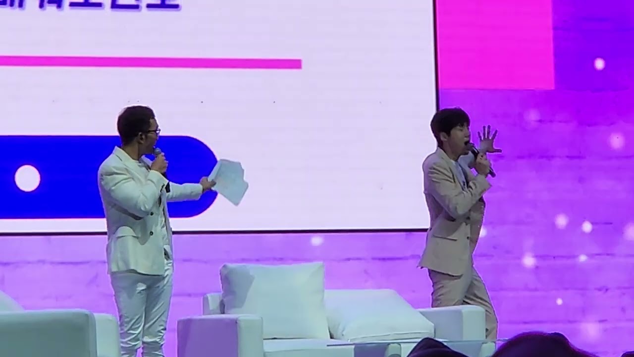 7 minutes with comedian Kim Seon Ho and Indra Herlambang in Kim Seon Ho Indonesia Fanmeeting