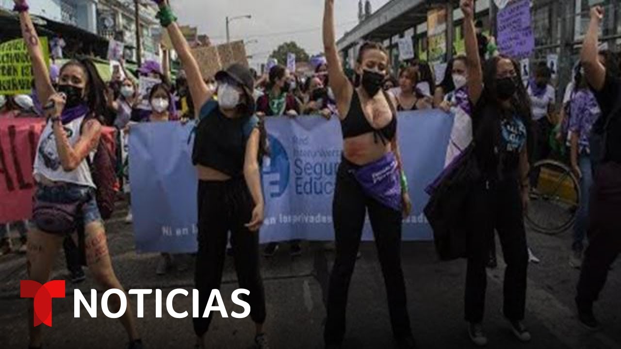 Protestan en Guatemala contra una ley que castiga al aborto | Noticias Telemundo