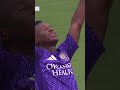 Perfect placement from Iván 🎯