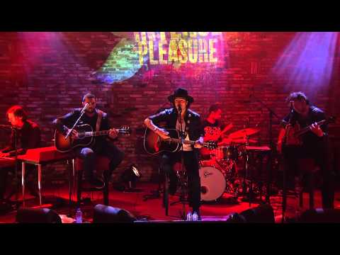 Waylon - Giving up Easy live